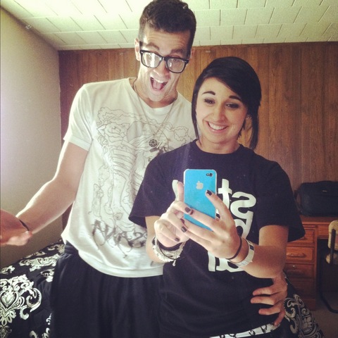 Hace 3 meses que vivo con mi novio en un apartamento en Indiana, Pennsylvania.