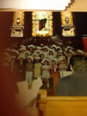 Hace dieciséis años que comence escuela.