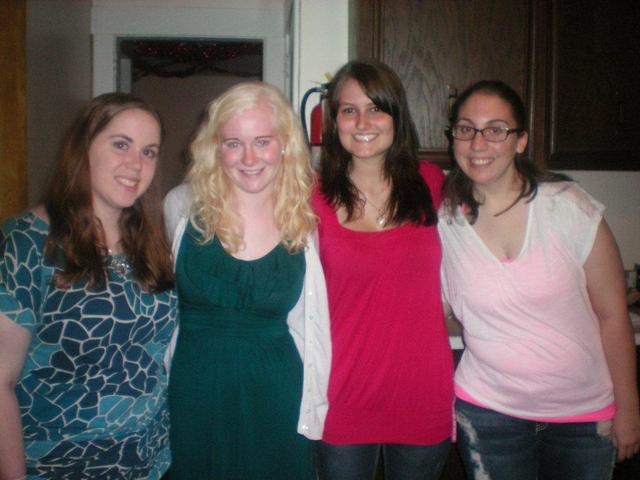 Ahora yo estoy me miembro de dos soridads.