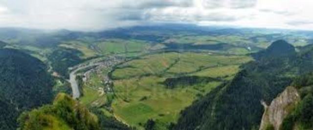 Soviet Union and Germany divide Poland