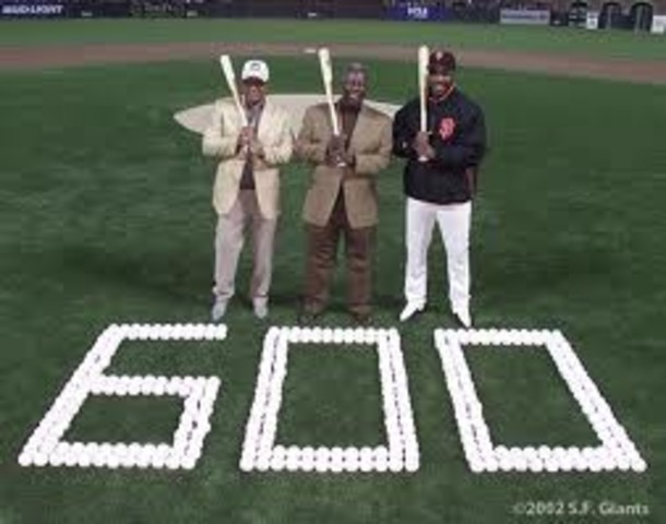 Willie Mays joins Babe Ruth in the 600-homer club with a pinch-hit shot off Mike Corkins in the Giants' 4-2 victory over San Diego.