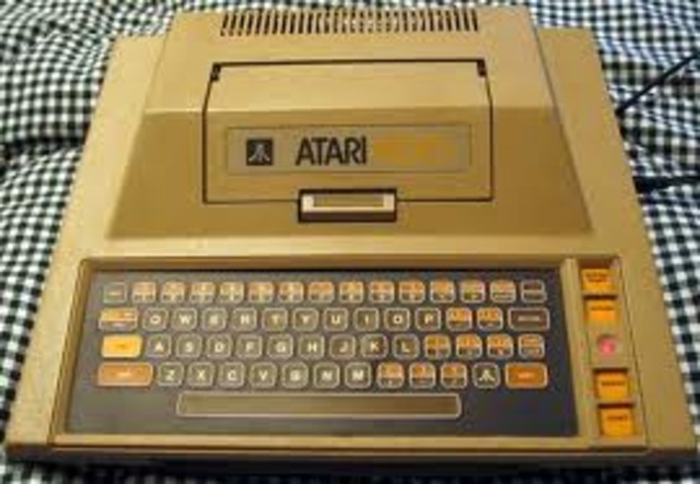 Atari introduces the Model 400 and 800 Computer