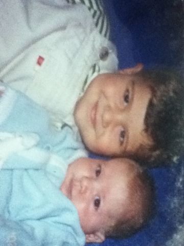 Meu irmão chegou!!!!