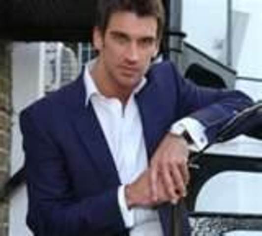 Changes name to Jay Gatsby