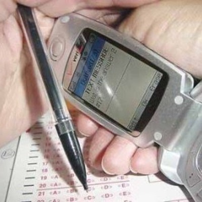 Timeline: cola eletronica - Trabalho 2ºano CEJW