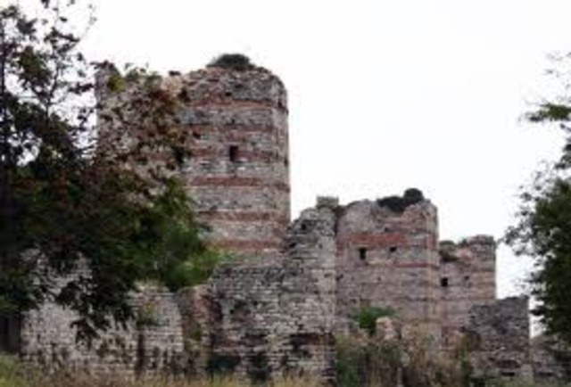 earthquake destroyed the walls