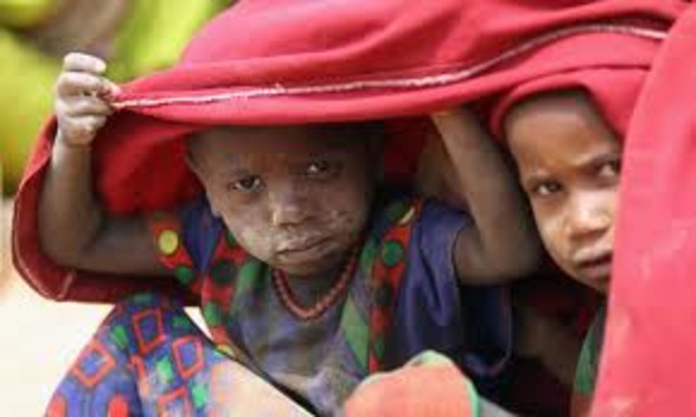 invasão de campo dos refugiados quênia