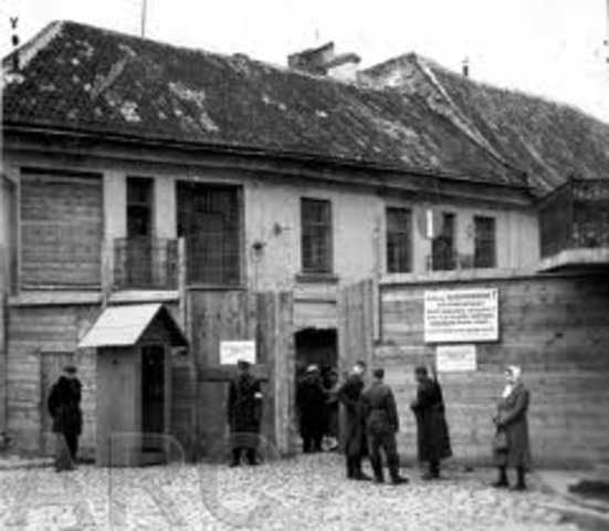 The Vilna Ghetto is established