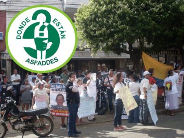 Primeras denuncias ante un organismo formal