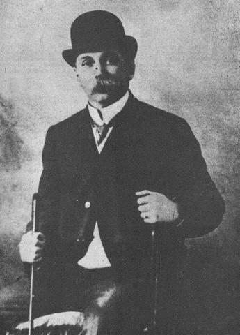 jorge holguin presidente