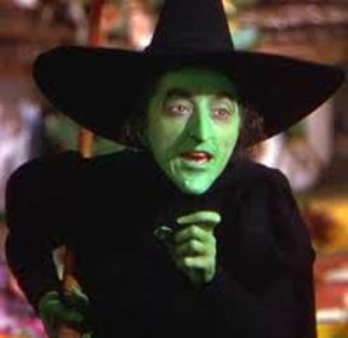 kirsten sister megan was born