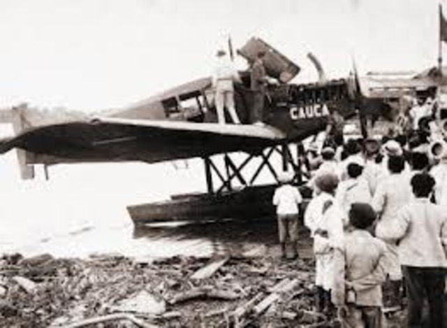 USO DEL AVION PARA MISIONES OFICIALES