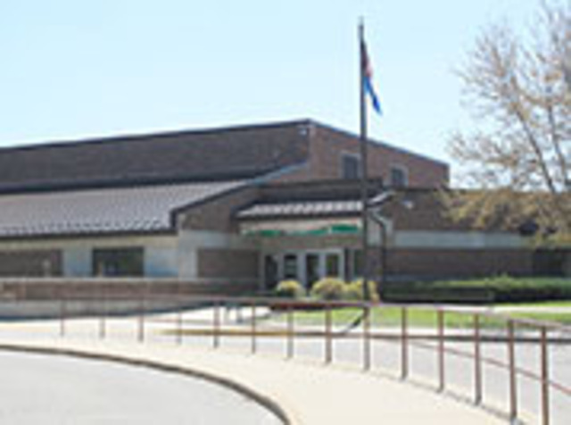 Me gradué de Elm Lawn