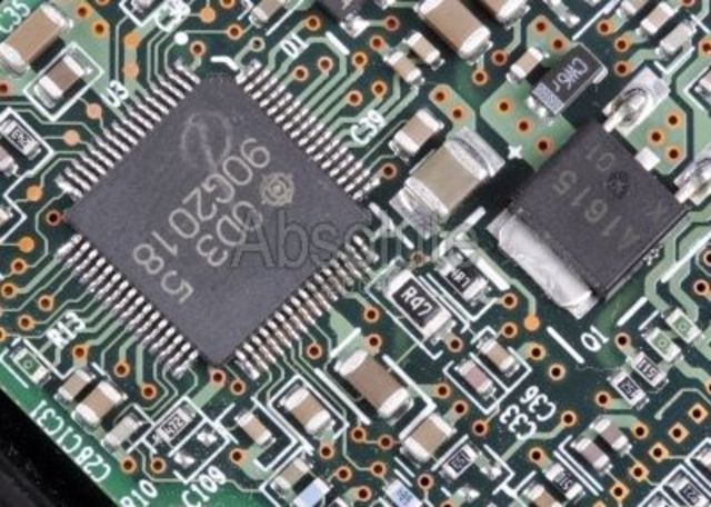 Jack kilby invented the Silicon chip