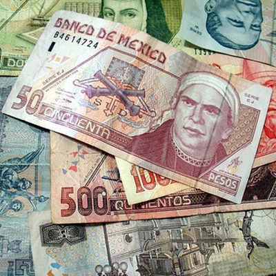 Timeline: Evolución del dinero en México