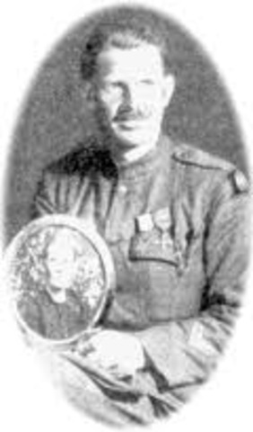 Alvin York, an WW1 Aerican soldier, captured am entire battalion of German soldiers