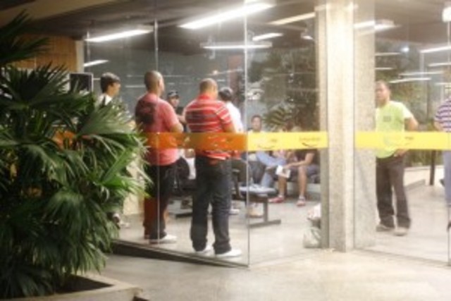 Ministério Público prende envolvidos em cola eletrônica no concurso da Prefeitura de Campos