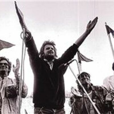 Timeline: Laulev revolutsioon