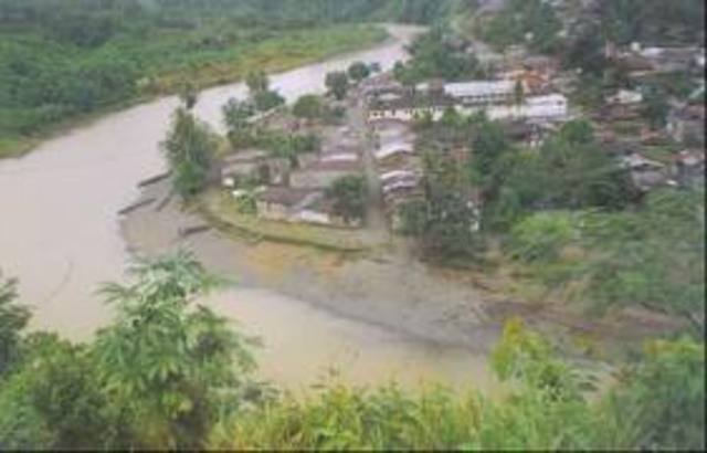 Operacion policial en Andágueda.
