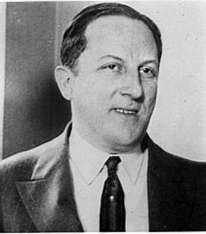 Gatsby meets Wolfshiem after war