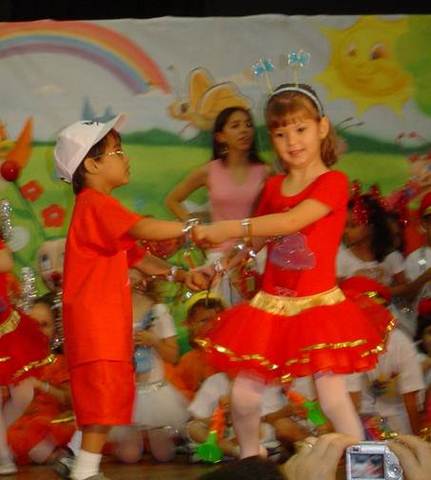 Festa de Fim de Ano (Camila)