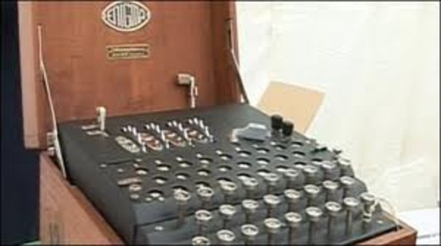 Alan Turing develops the the code-breaking machine Colossus.