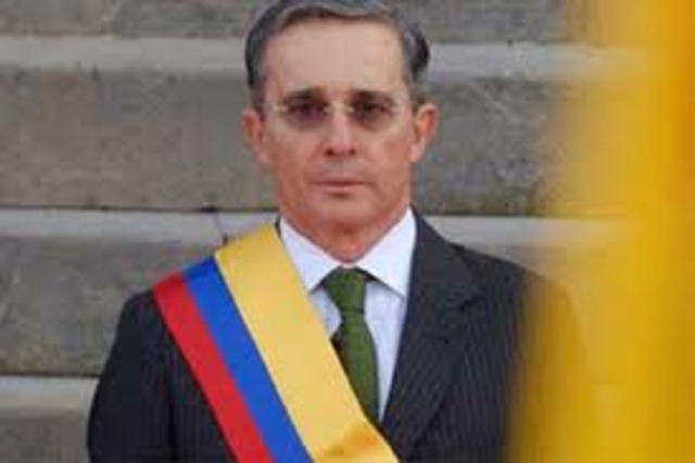 Reeleccion de Uribe.