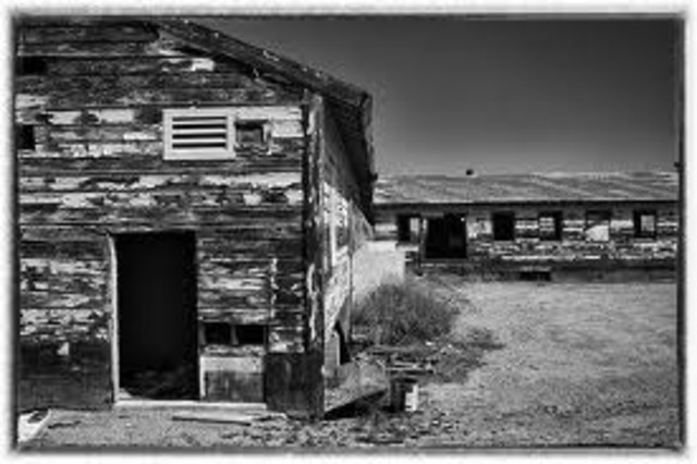 Roosevelt signs Executive Order 9066