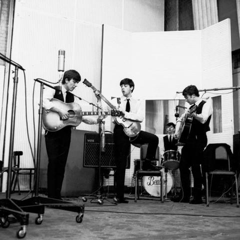 The Beatles Return to the Studio