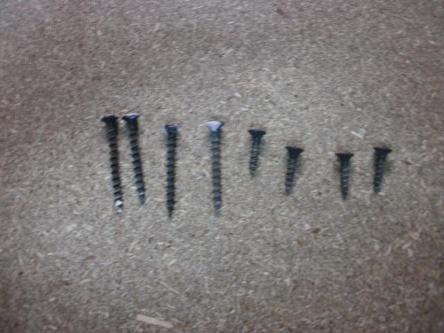 buscar los tornillos