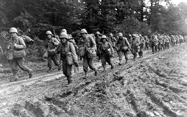 Volunteers from Hawaii Forming All-Japanese American Combat Team
