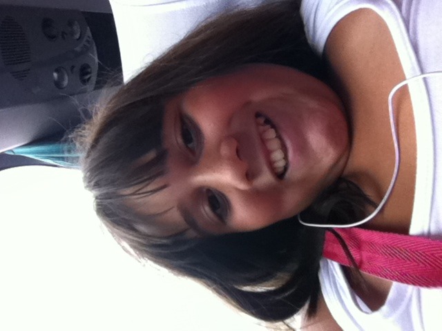 dentro do onibus indo para a creche