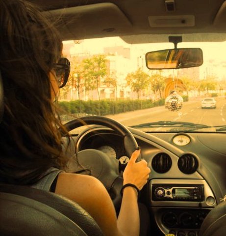 APROBÉ EL CARNET DE CONDUCIR