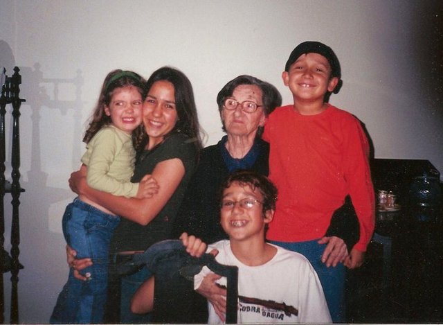 Aniversário da Bisavó Margarida (Letícia)