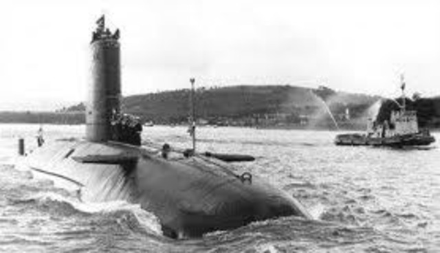 Submarines arrive at the islands from the UK