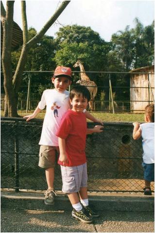 Eu e meu amigo João Carlos no Zoo