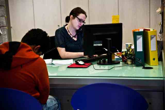 Permanence d'Accueil et d'Orientation des Mineurs Isolés Etragers