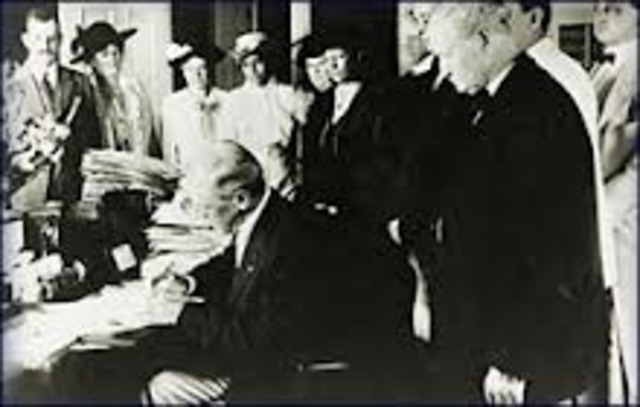 President Woodrow Wilson Declares War