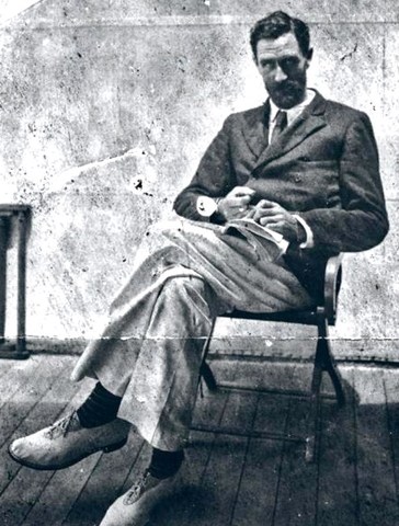 Inicio de la historia actual.