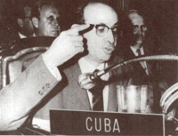 Votes to end political and economic sanctions against Cuba