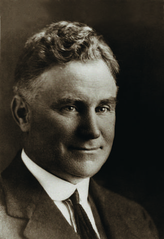 Australian Country Party founded