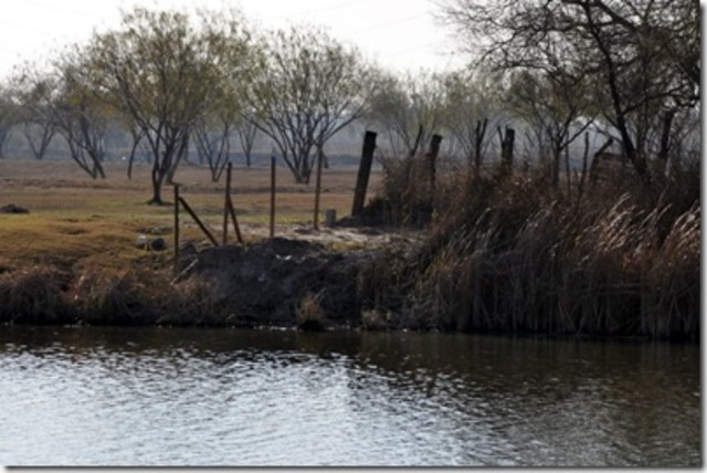 Francisco and his men spend the winter on the Rio Grande River