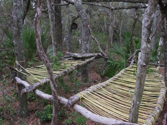 Ha and her family arrive at the camp site and wait for a sponsor.