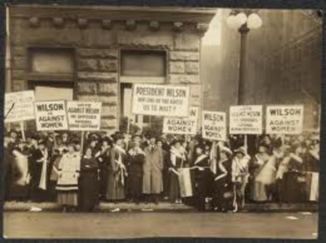 Women Granted the Right to Vote in U.S.