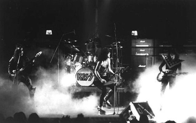 kiss live at orpheum theater,boston