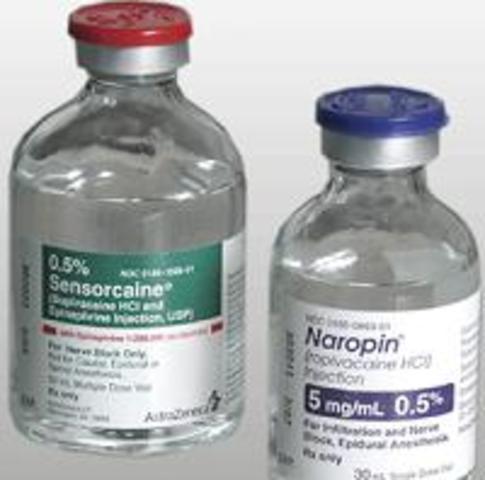 Crawford W. Long uses a general anesthetic during surgery