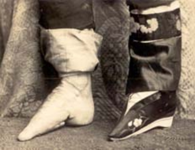 Foot Binding (social)