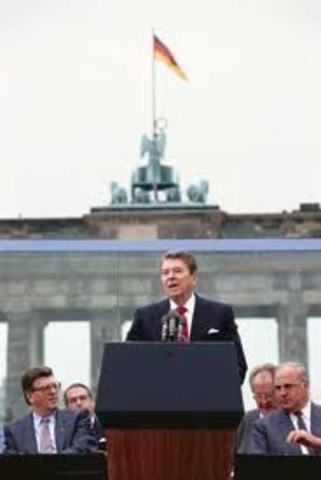 Reagans "Tear down this wall" speech