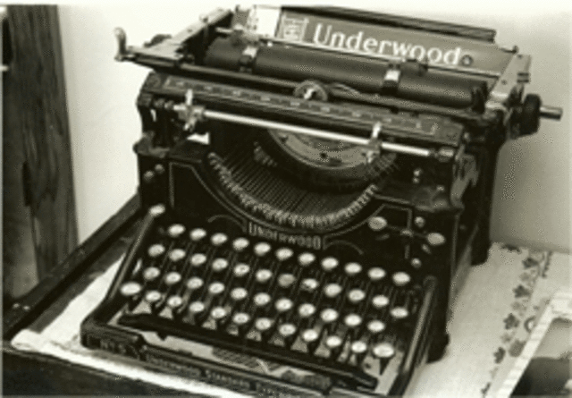 first electric typewriter