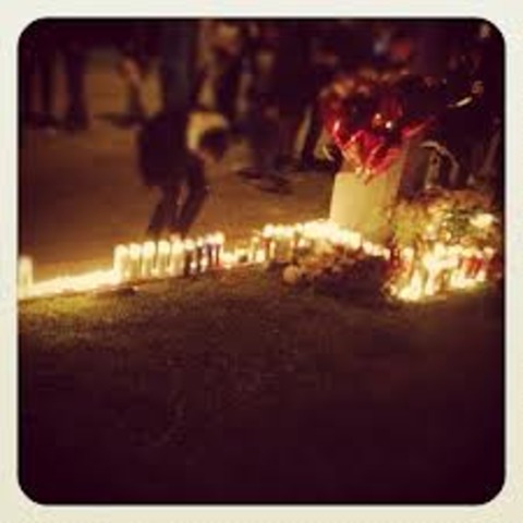 Candlelight Vigil para Mitch Lucker